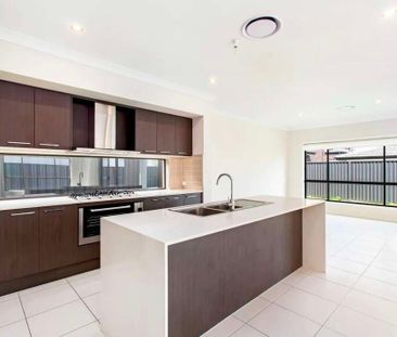 Rouse Hill - Photo 2