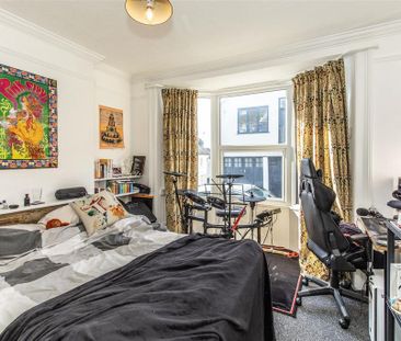 5 bedroom terraced house to rent - Photo 4