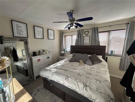 2 bedroom house to rent - Photo 3