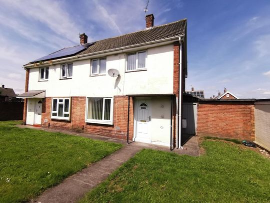 2 bedroom terraced house to rent - Photo 1