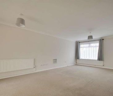 Coleridge Close, Goring-by-sea, Worthing, BN12 - Photo 4