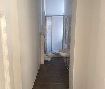 Altbauwohnung mit 3 Zimmern - Foto 2