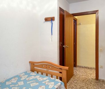 Functional flat for rent in red apartments area in Requena - Photo 6