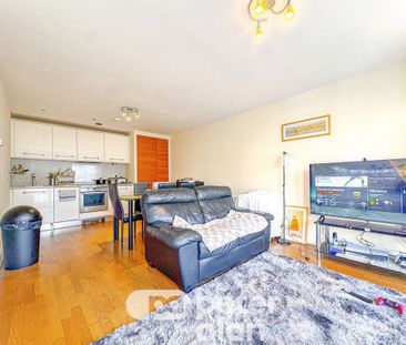 Altair House, Falcon Drive, Cardiff Bay - Photo 1