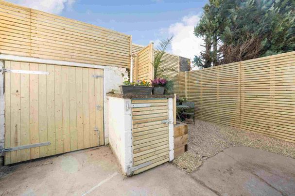 Ashwood Park, Clondalkin, Dublin 22 - Photo 1