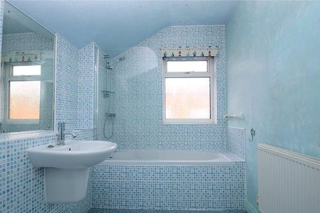 2 bedroom terraced house to rent - Photo 5