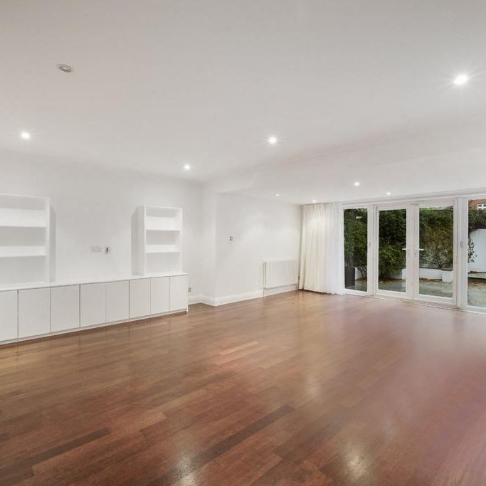 4 bedroom terraced house to rent - Photo 1