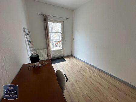 Location Appartement 4 pièces 74m² POITIERS 86000 - Photo 2