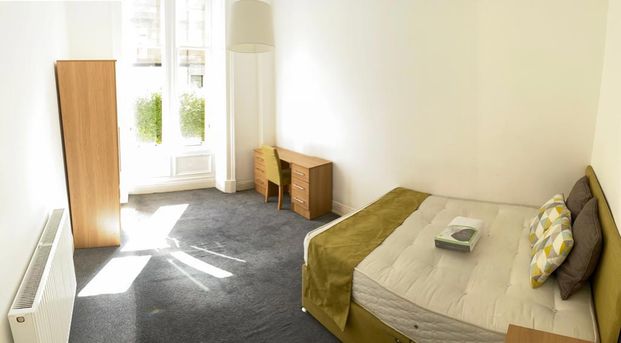 3 bedroom apartment to rent - Photo 1