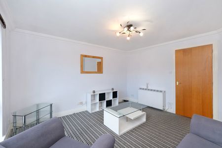 Top Floor Flat, 12 West Glendale Mews, Union Glen, AB11 6FR, Aberdeen - Photo 5