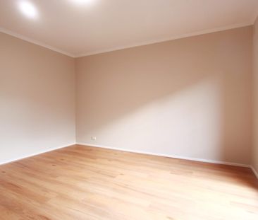 Huge townhouse in Clayton Central - Photo 6