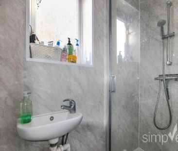 3 bedroom terraced house to rent - Photo 2