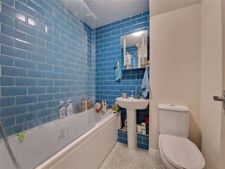 Eastern Avenue, Reading, Berkshire, RG1 - Photo 5