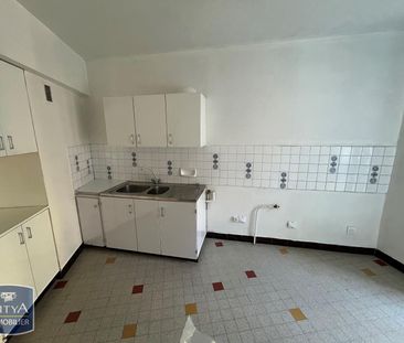 Location Appartement 3 pièces 52m² ST ETIENNE 42000 - Photo 4