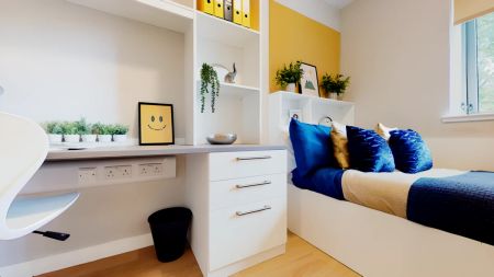 5 Bed Premium En Suite - Photo 2