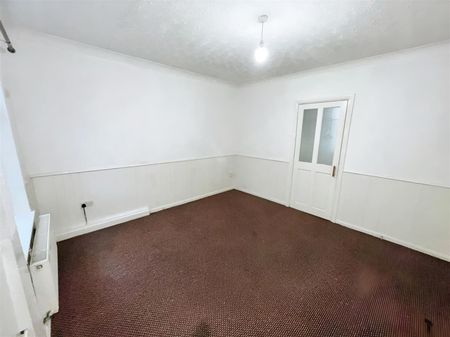 3 bedroom - Photo 5