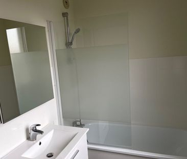 Location Appartement 2 pièces 49m² TROYES 10000 - Photo 4