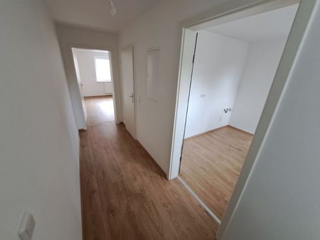 2-Raumwohnung in Duisburg-Hochfeld zu vermieten - Photo 2