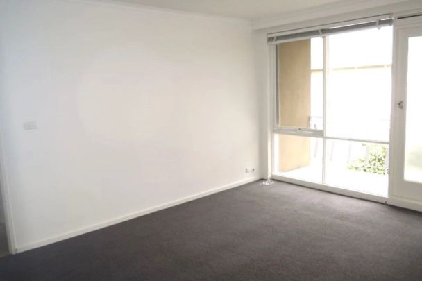 Convenient First Floor Two Bedroom Apartment - Photo 1