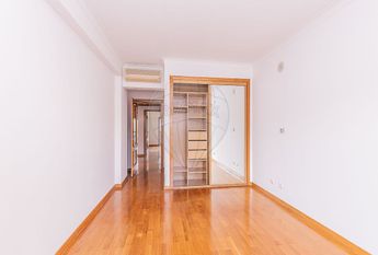 Apartamento T3 em Lisboa