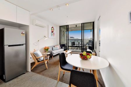 Modern 1-bedroom apartment near Bridge Rd/Church St tram stop - Photo 3