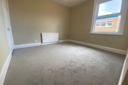 Park Street - Photo 5