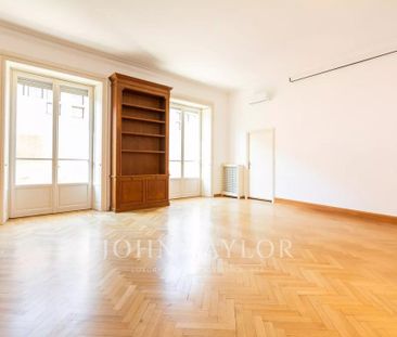 Via San Vittore, Milano, Lombardy 20123 - Photo 4