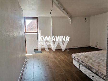 Location Appartement 3 pièces 82m² HOUPLINES 59116 - Photo 2