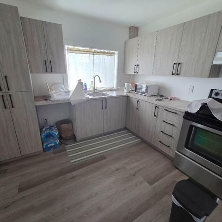 UN MOIS GRATUIT ! 4 ½ À LOUER – SPACIEUX, LUMINEUX & CALME ! - Photo 4