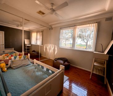 Conveniently Located Family Home - Photo 5