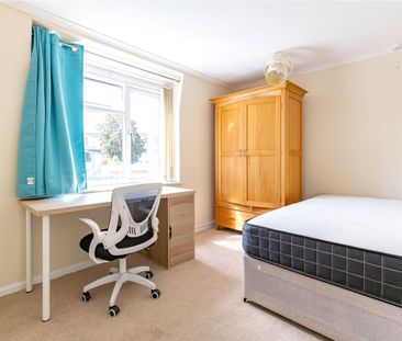 Rodney Crescent, - Photo 1