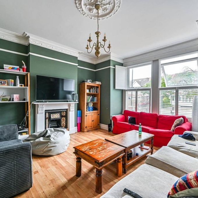 4 bedroom house to rent - Photo 1