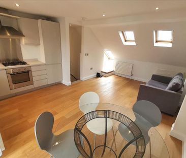 2 bedroom flat to rent - Photo 1