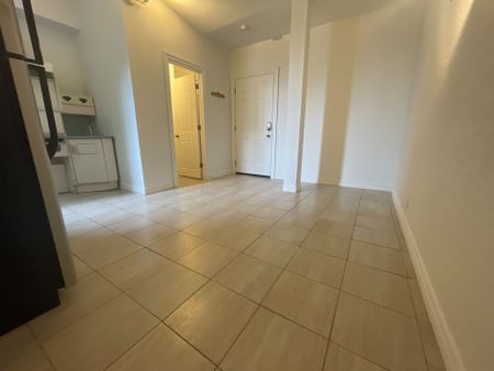 For Lease - 279 Drouillard Road Unit# 7, Windsor, Ontario - Photo 3