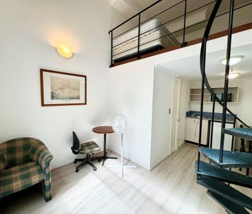 RENOVATED FURNISHED LOFT IN PRIME LOCATION! - Photo 2