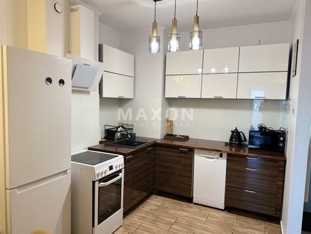 CISZA GARAŻ BALKON Oddzielna kuchnia - Photo 4