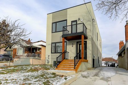 For Lease - 2071 Keele Street Unit# Upper, Toronto, Ontario - Photo 4