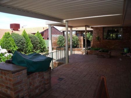 43 Spigl Way, 6150, Bateman Wa - Photo 3