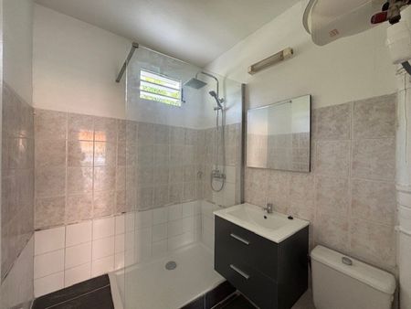 Appartement trois pièces sur Saint-François - Photo 4
