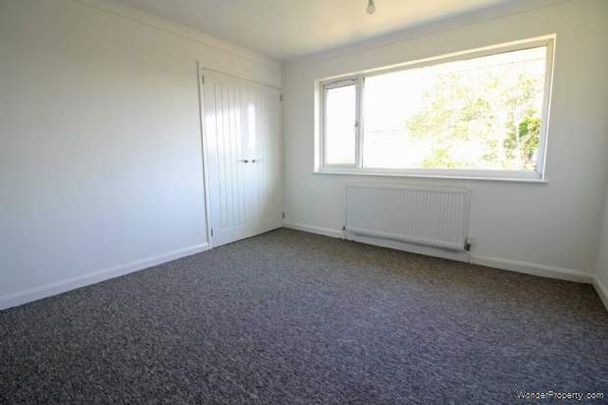 2 bedroom property to rent in Frome - Photo 1