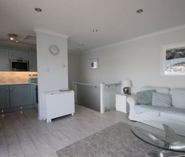 2 bedroom house to rent - Photo 1