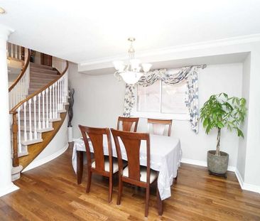 For Lease - 4887 Natkarni Crescent, Mississauga, Ontario - Photo 2