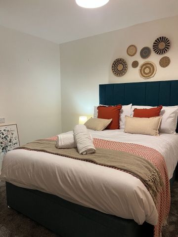 Room in a Shared House, Firedrake Croft, CV1 - Photo 3