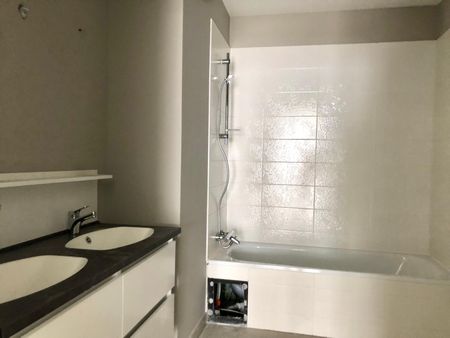 Location Appartement 3 pièces 63m² MONTPELLIER 34070 - Photo 4