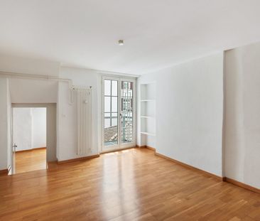 "Helle 2.5-Zimmer-Maisonettewohnung im Herzen der Altstadt" - Photo 4