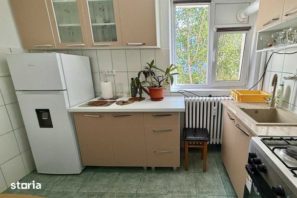 Apartament 1 camera 28 mp Podu Ros Cantemir 360 euro - Fotografie 1