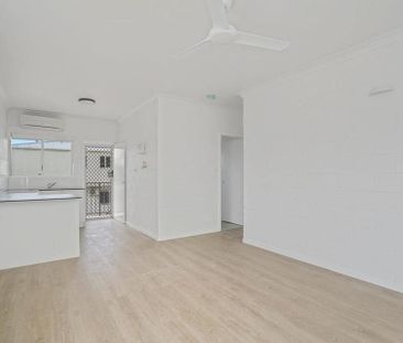 Two Bedroom Apartment Situated In A Great Location - Photo 4