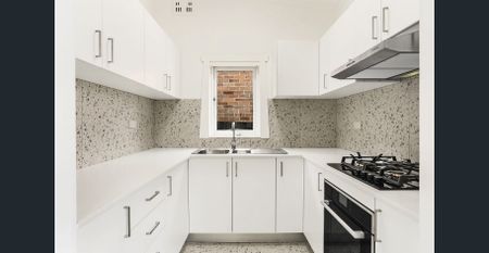 Renovated Family Home - Photo 3