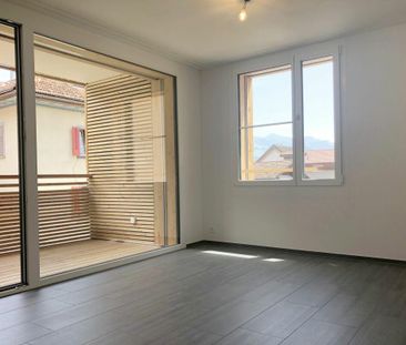moderne 3.5-Zi. Wohnung im idyllischen Seewis - Foto 1