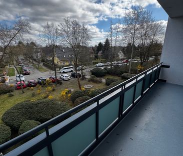 Helle 3-Zimmer-Wohnung mit Balkon - ab sofort! - Photo 4